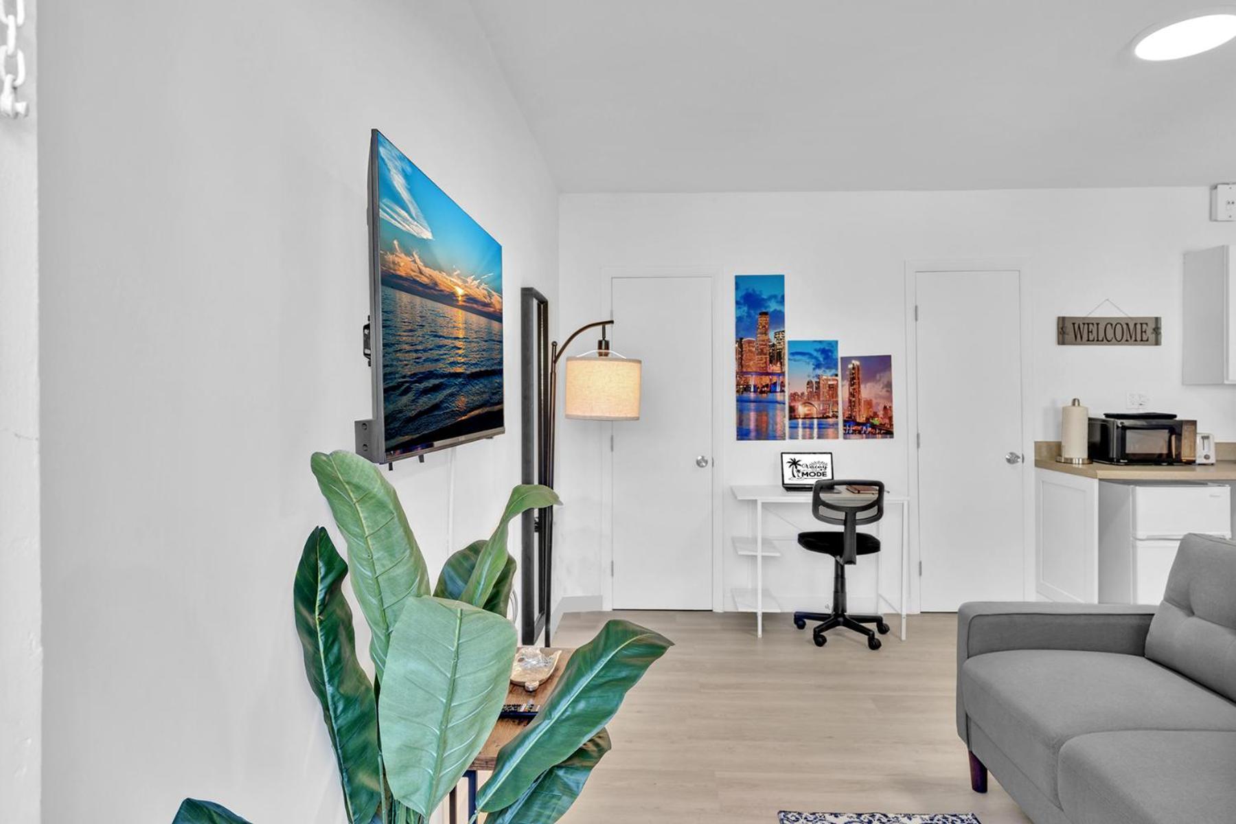 Young Circle & Hollywood Blvd Posh Studio Suite Exteriör bild